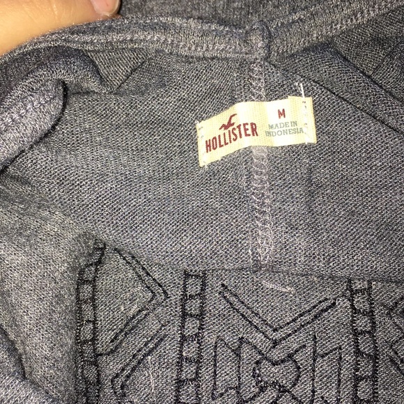 Hollister Embellished Tank Top - Picture 4 of 4